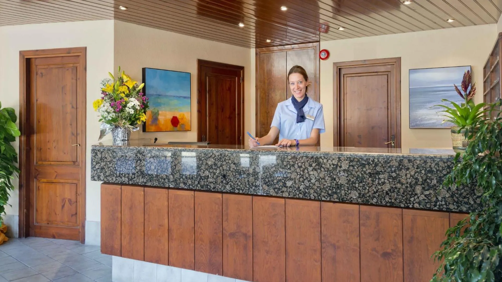 Apartment Aparthotel Tossa Park In Tossa De Mar Near Beach