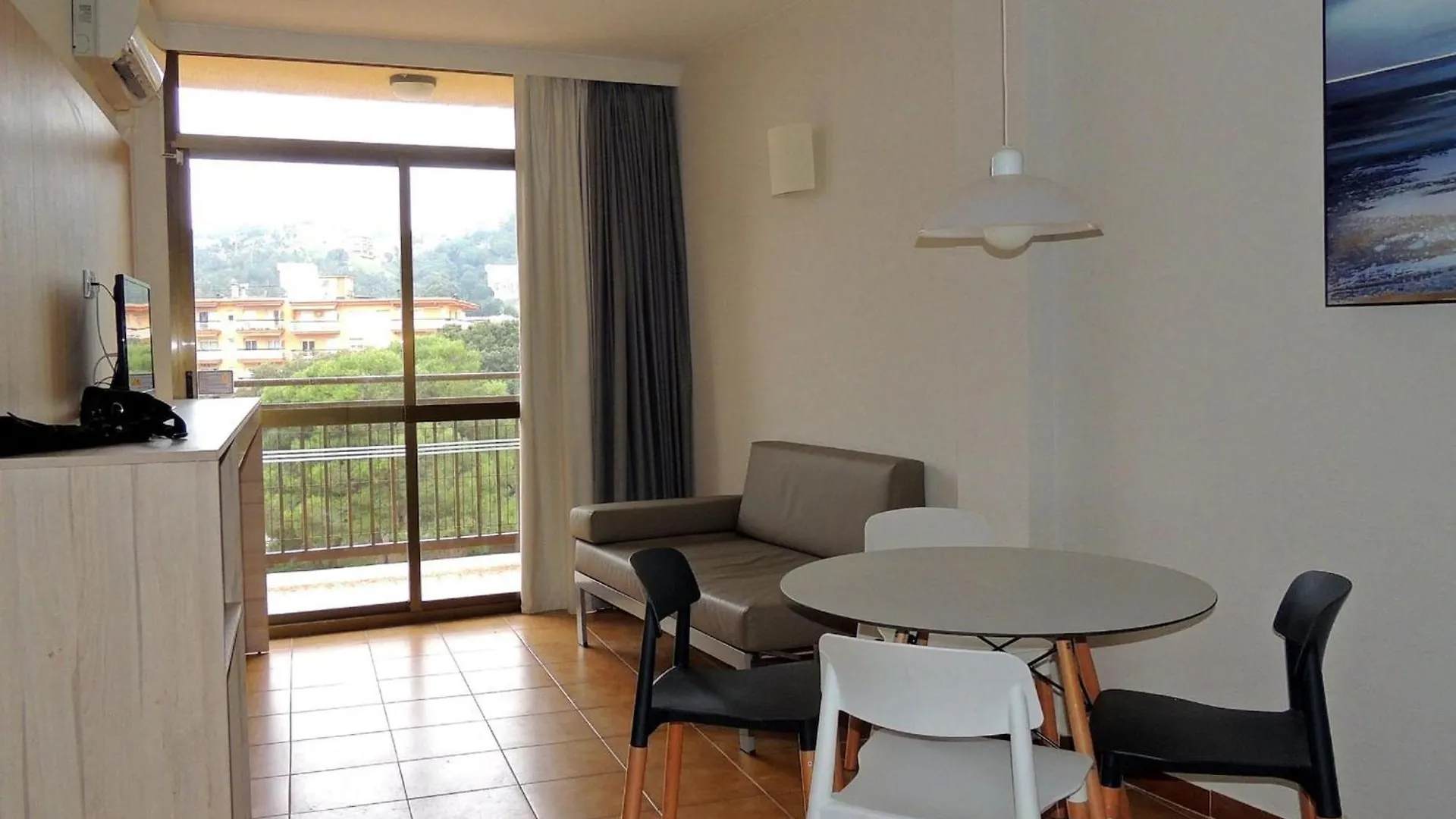 Apartment Aparthotel Tossa Park In Tossa De Mar Near Beach
